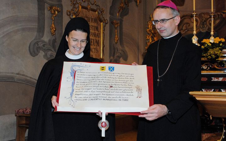 Neues Siegel an Kloster Fahr verliehen